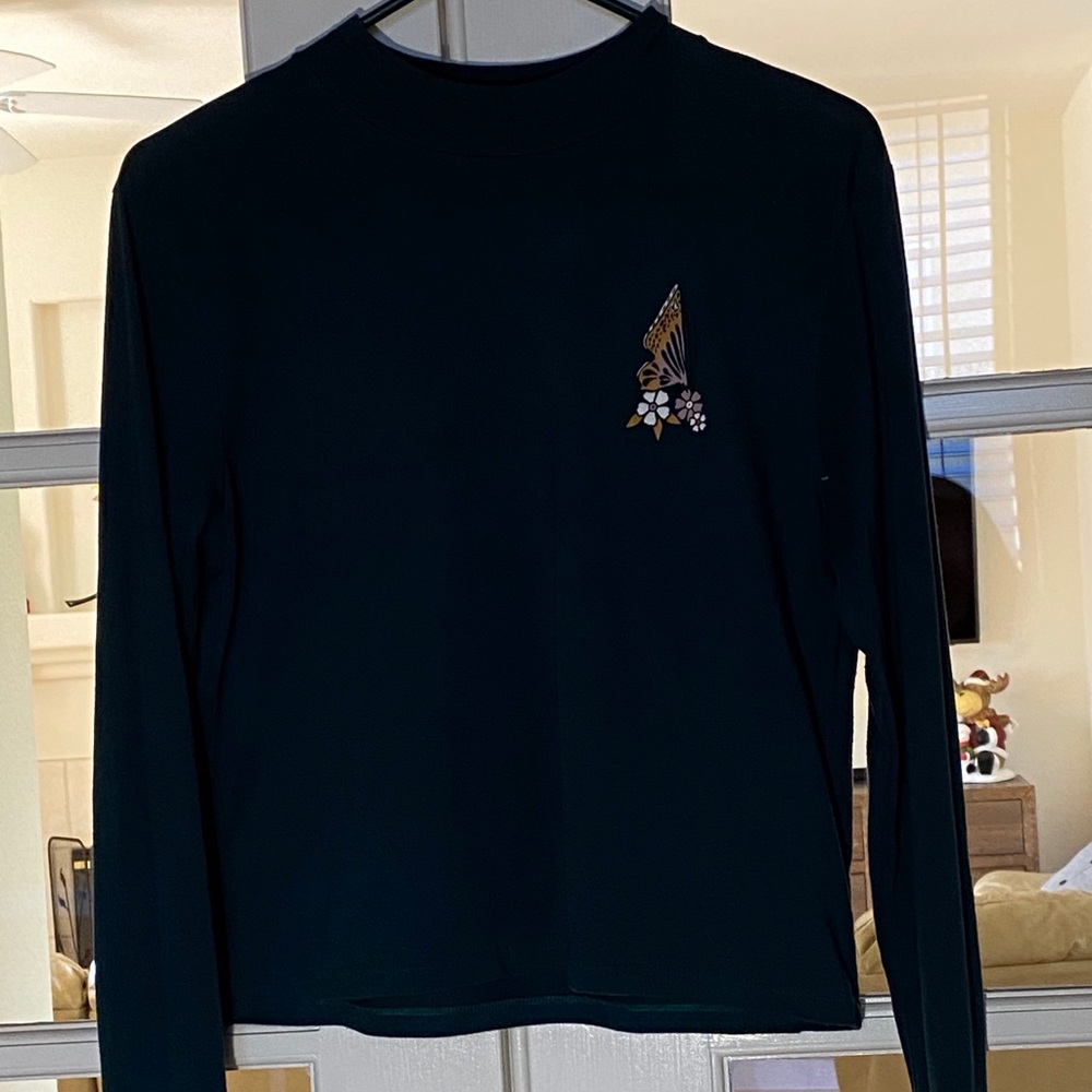 Valcom dark green, mid neck long sleeve shirt